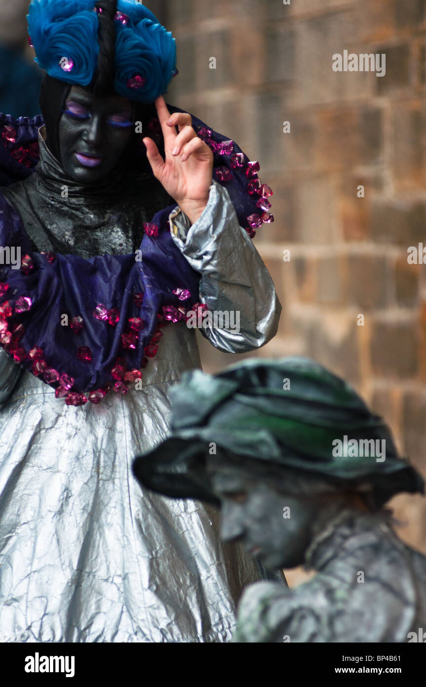 Edinburgh Fringe Festival Künstler gesehen auf der Royal mile Stockfoto