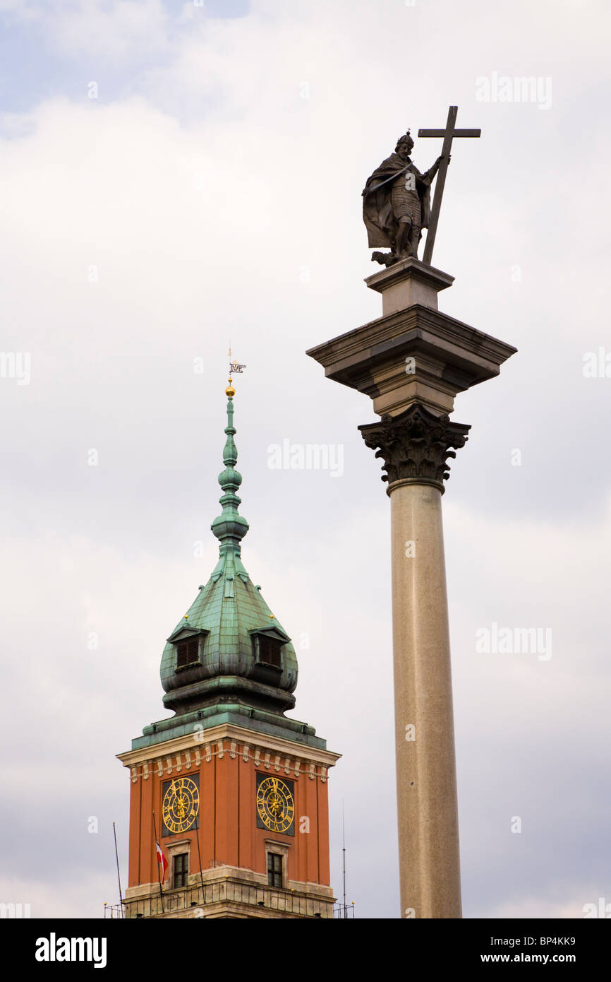 Das königliche Schloss und Zygmunt Spalte, Warschau. Es befindet sich in dem Schlossplatz, am Eingang zur Altstadt. Stockfoto