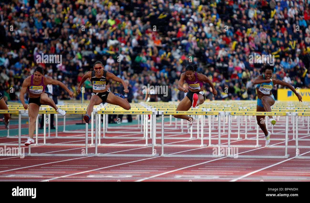 100m Hürden Hitze B Frauenlauf am Aviva London Grand Prix, Crystal Palace, London. August 2010 Stockfoto