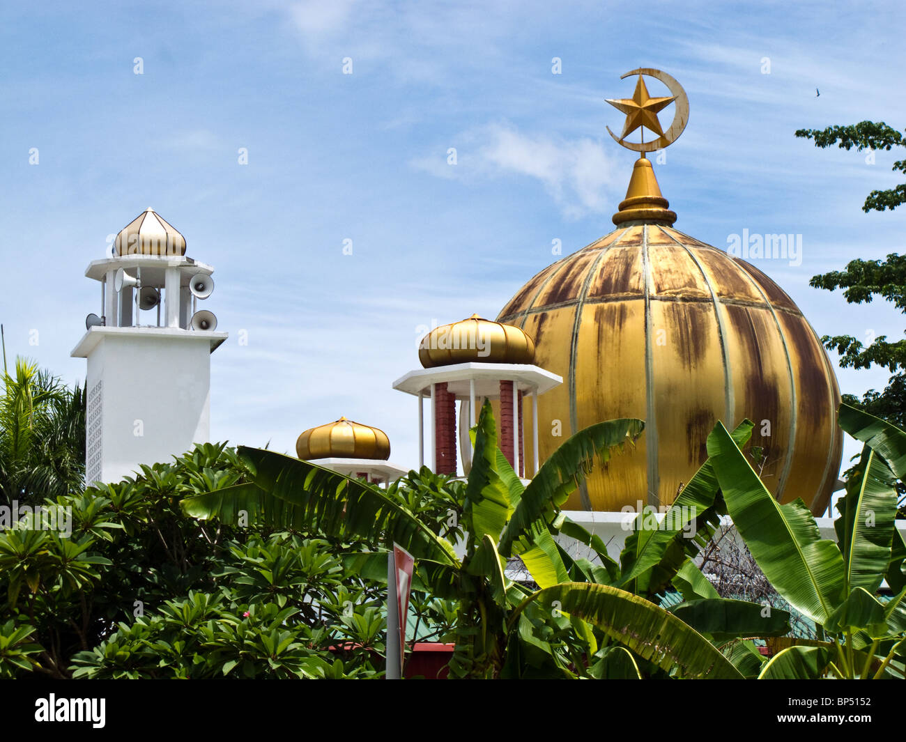 Sabah State Moschee in Kota Kinabalu Sabah größte Kuppeldach in Malaysia Stockfoto