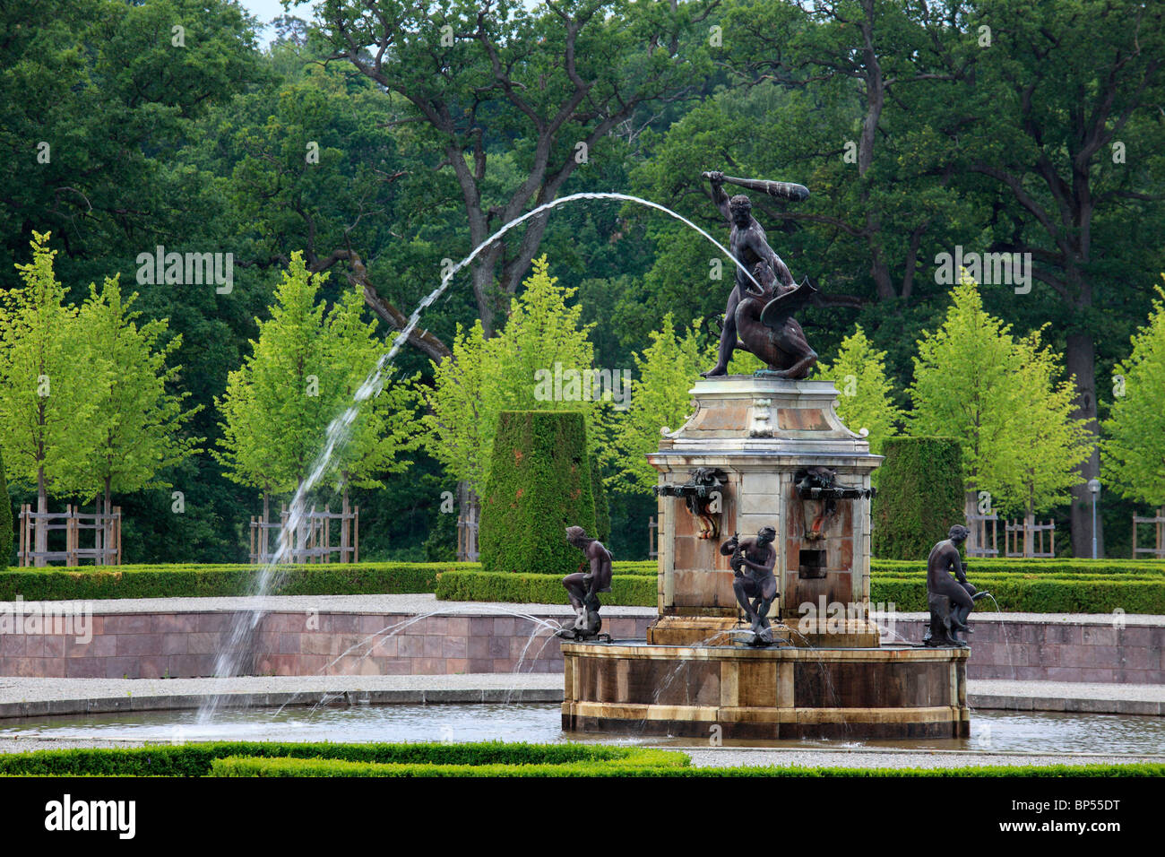 Schweden, Drottningholm Palast, Garten, Brunnen, Stockfoto