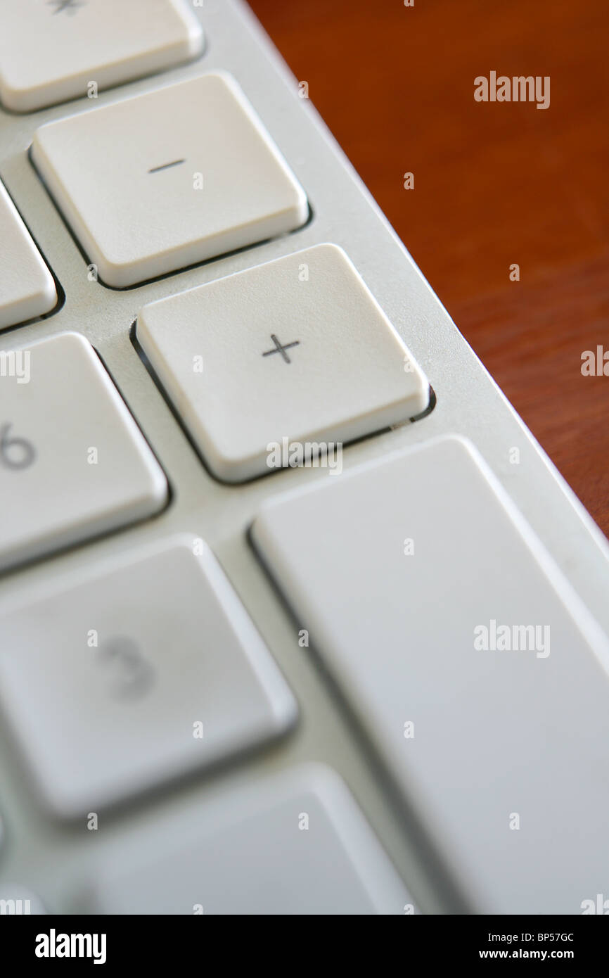 Der Plustaste auf einem Apple Mac-Tastatur Stockfoto