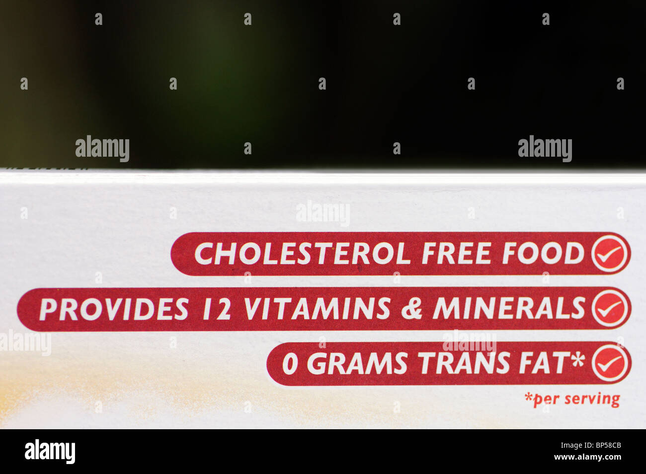 Nährwertangaben auf Lebensmittel-Paket Stockfoto