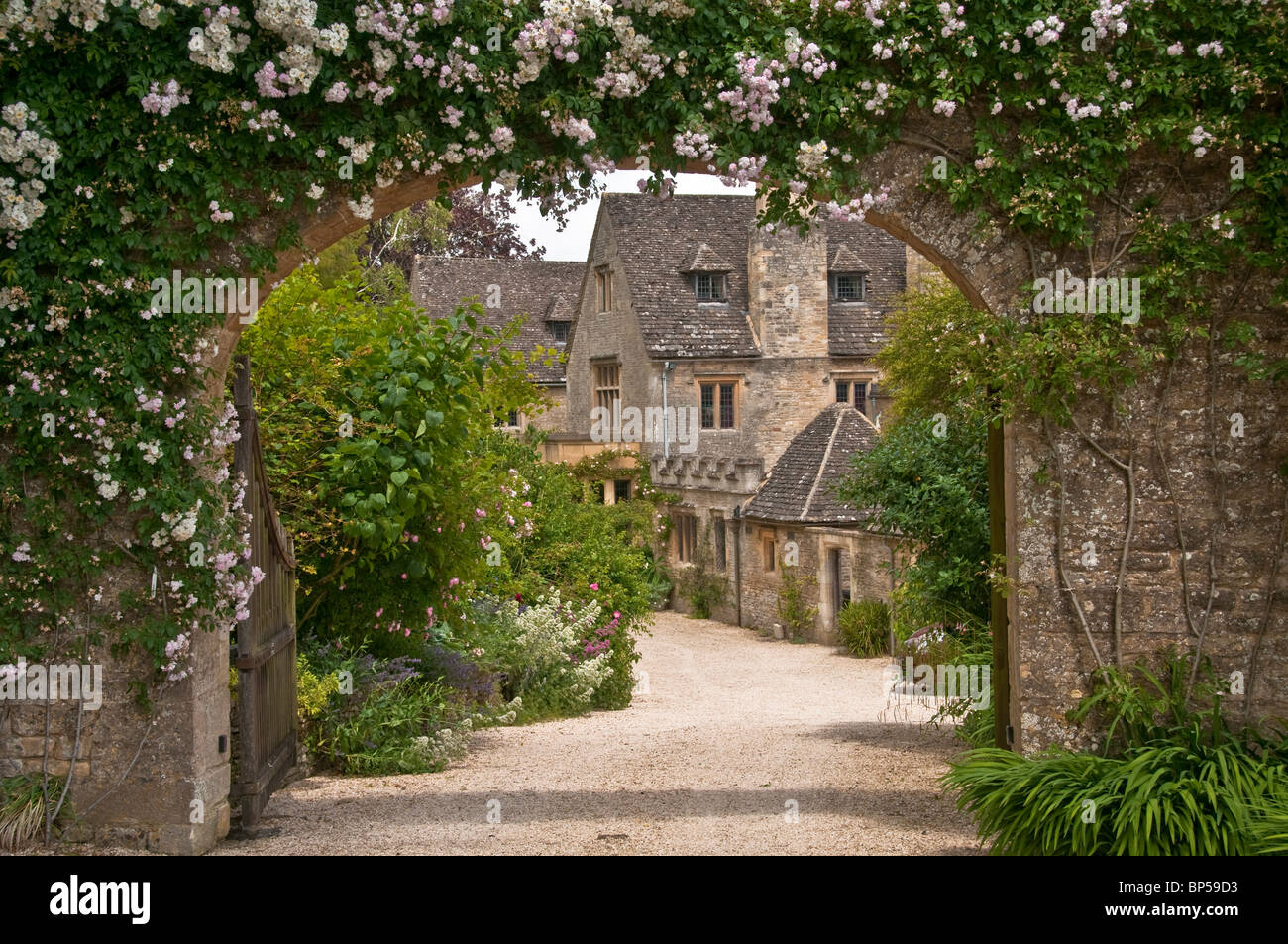 Asthall Manor, das ehemalige Wohnhaus der Familie Mitford; einen Wohnsitz der Mitford Schwestern Stockfoto