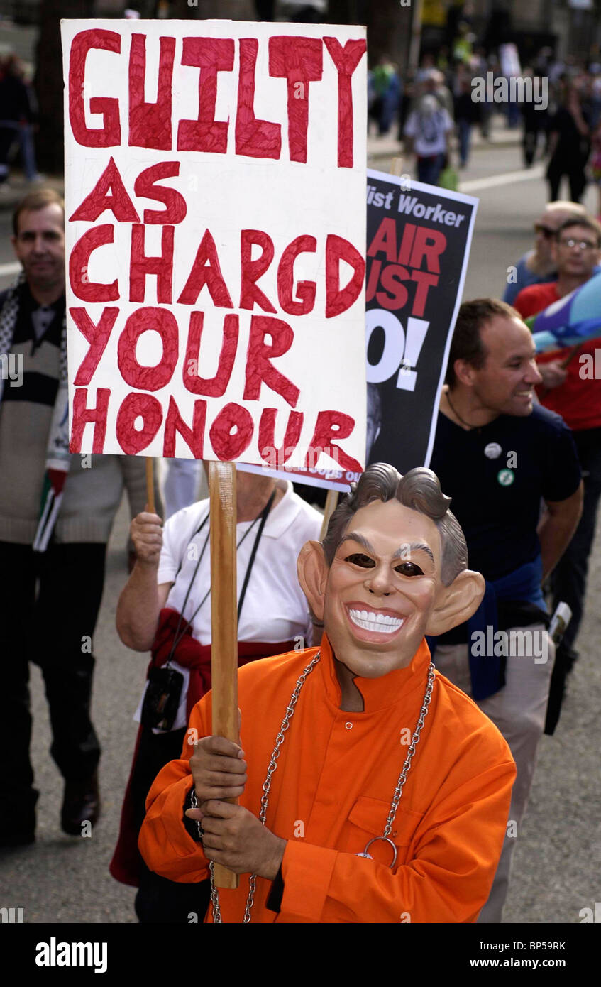 Frieden Demonstrant in Tony Blair Maske, Whitehall, LONDON, März 24.09.05. Stockfoto
