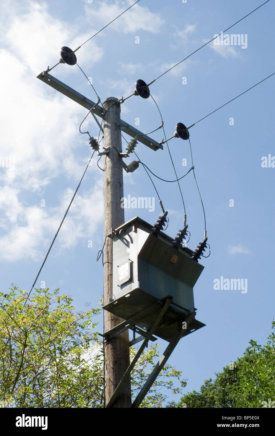 3 Phasen Transformator Stockfotos Und Bilder Kaufen Alamy