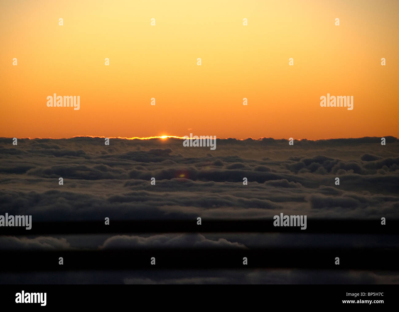 Sonnenuntergang von Nordic Optical Telescope (nicht) zu sehen. An der Sternwarte de Roque de Los Muchachos Stockfoto