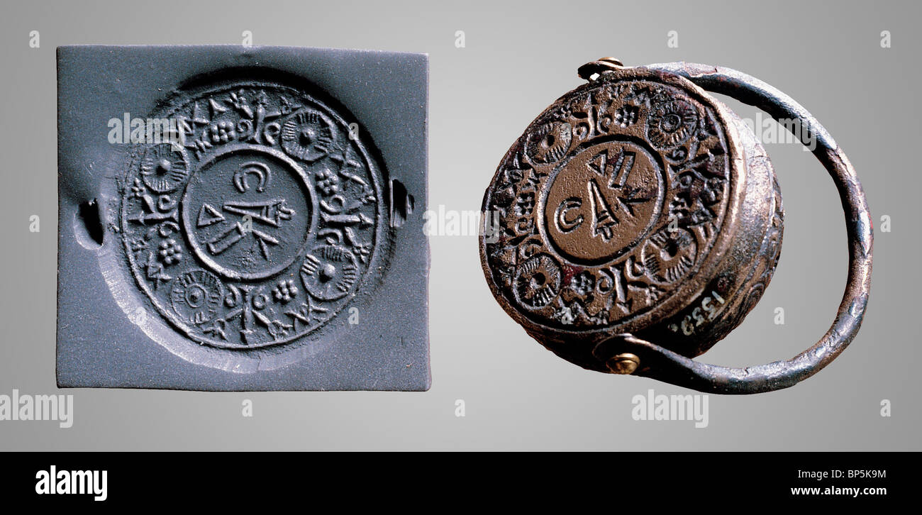 Kuppel Formen Stempel Siegel mit silbernen Ring Anatolien: hethitische Zeit ca. 1400-1200 v. Chr. Eines der sieben Völker ursprünglich Stockfoto