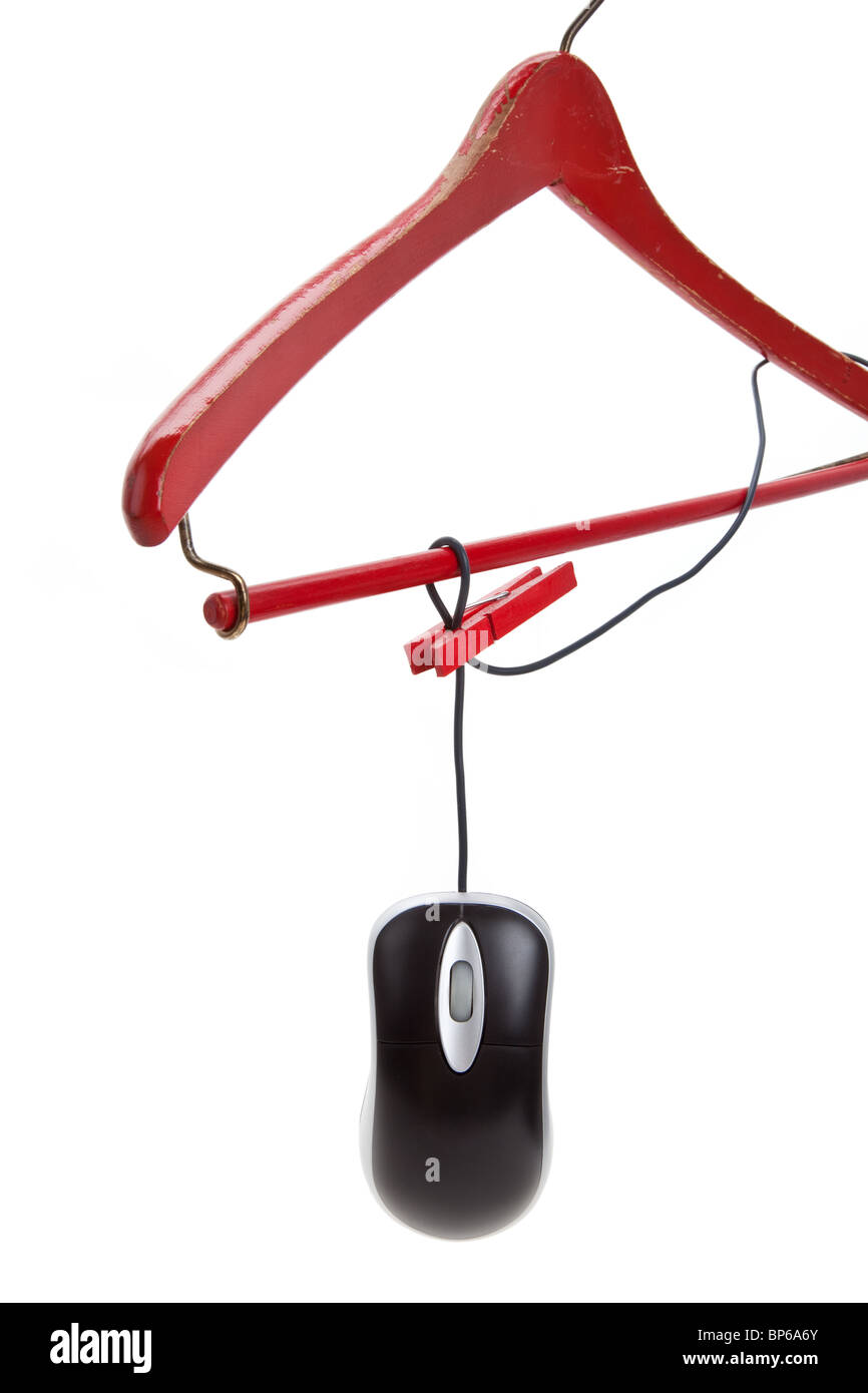 Rot Holz Kleiderbügel und Computer-Maus, Konzept der Entspannung Stockfoto