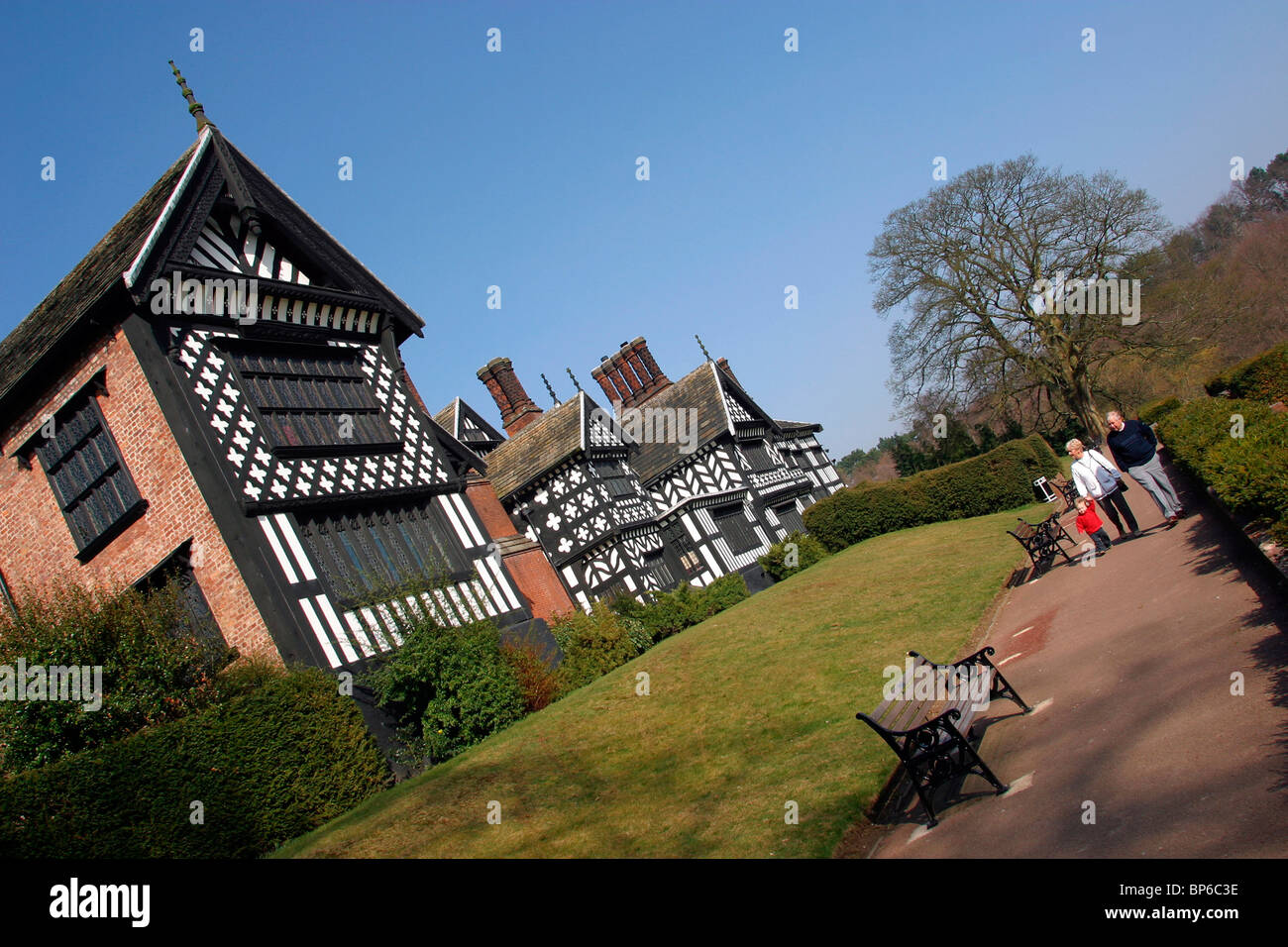 England, Cheshire, Stockport, Bramhall, Bramall Hall elisabethanischen halbe Fachwerkhaus Stockfoto