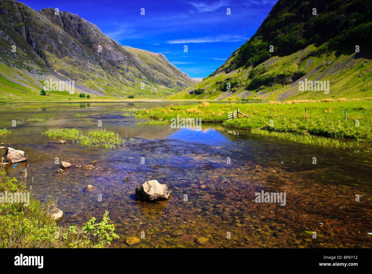 Glen Coe an einem warmen Sommertag Stockfoto