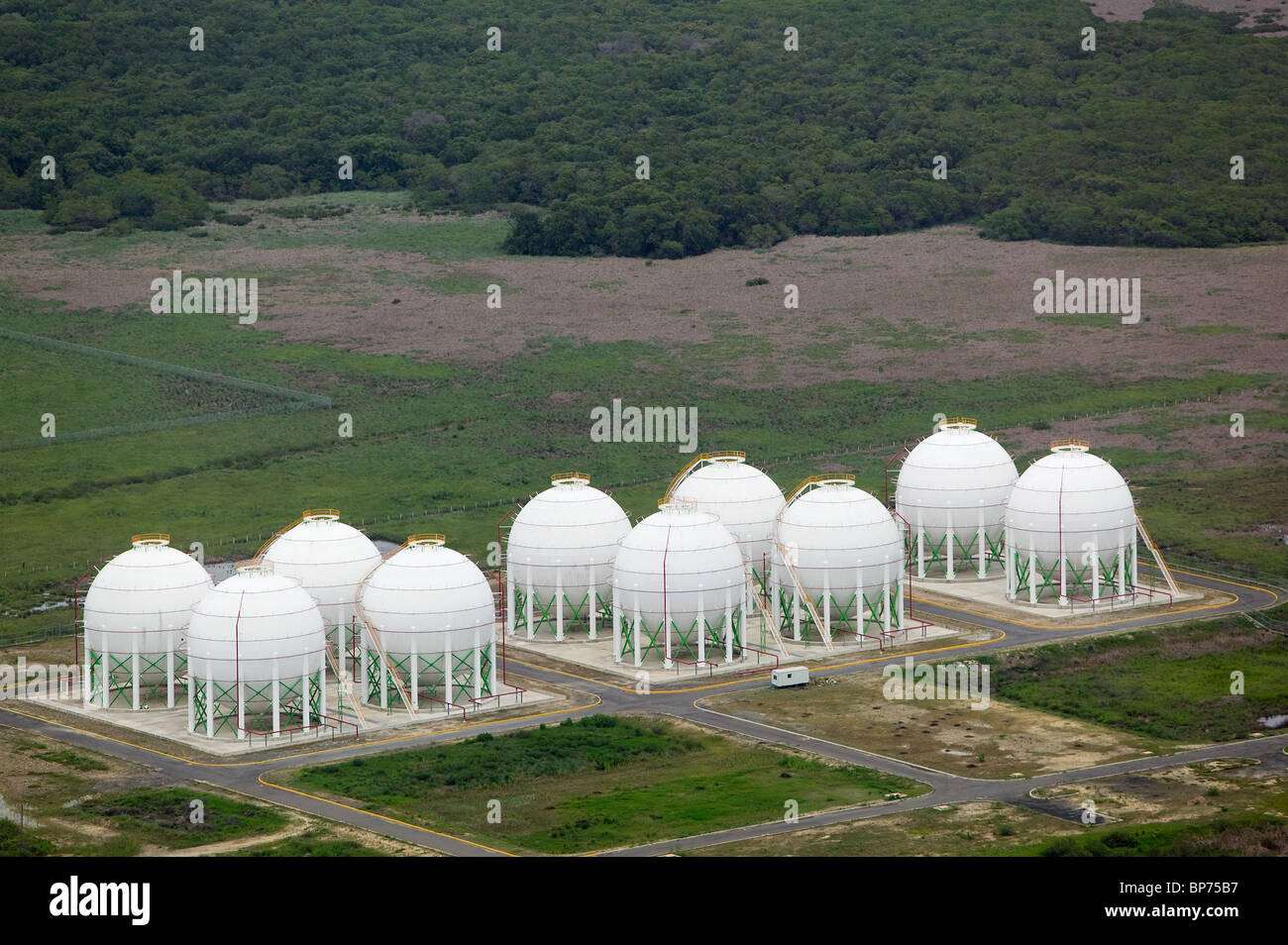 Luftaufnahme über Erdgas Lagertanks Veracruz Mexiko Stockfoto