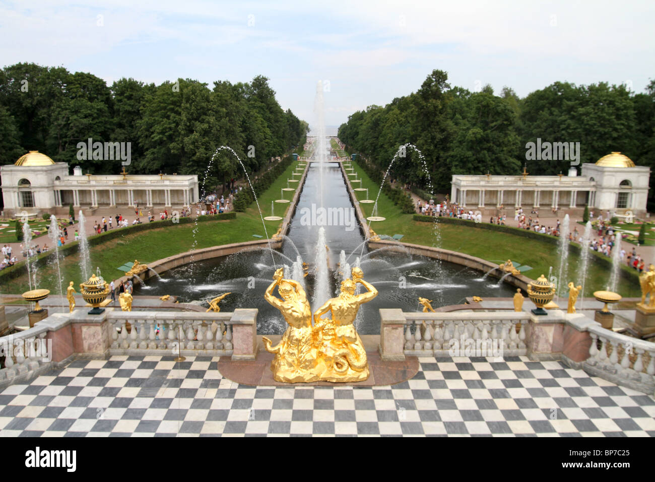 Peterhof Palast und Garten in St. Petersburg, Russland Stockfoto