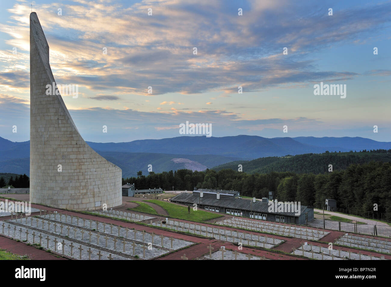 Denkmal für die Verstorbenen in Natzweiler-Struthof, nur WW2 Konzentrationslager der Nazis auf französischem Staatsgebiet, Elsass, Frankreich Stockfoto