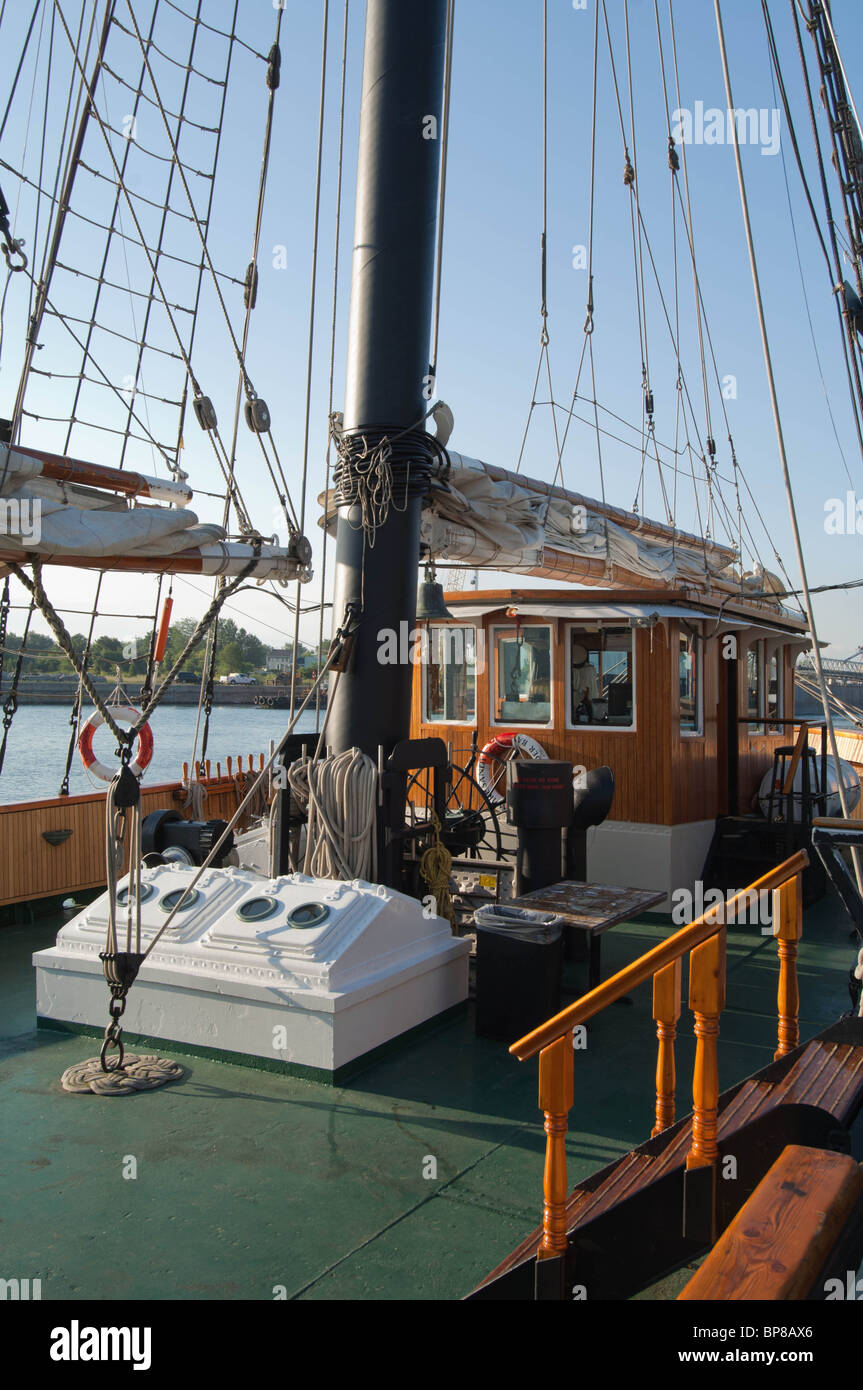 "Empire Sandy" liegt am Hafen während des Festivals "Canal Days" in Port Colborne, Ontario, Kanada. Stockfoto