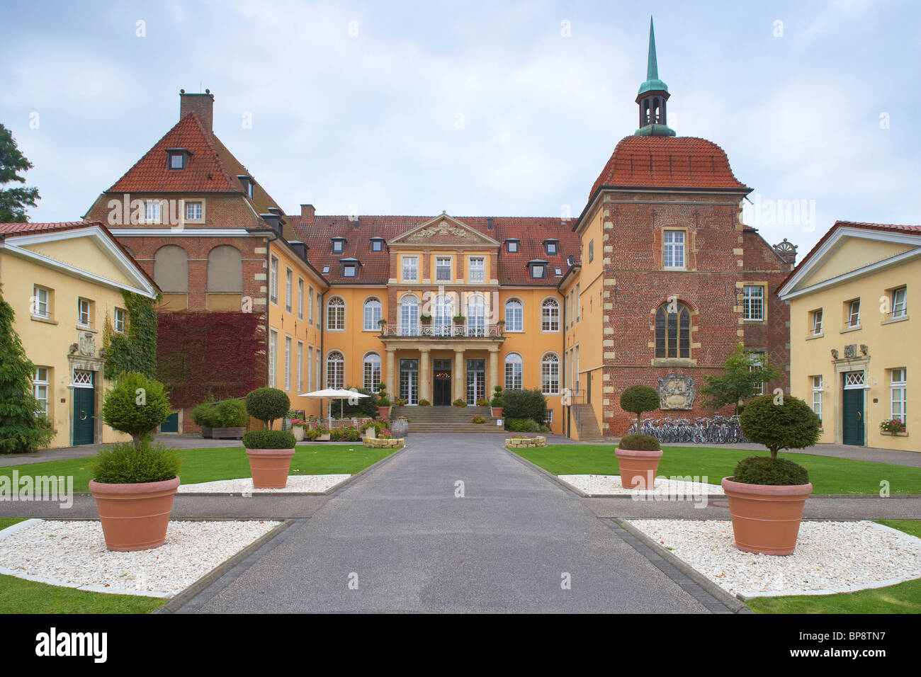 Outdoor-Foto, SportSchloss Velen, Burg, Ahaus, Münsterland, Nordrhein-Westfalen, Deutschland, Europa Stockfoto