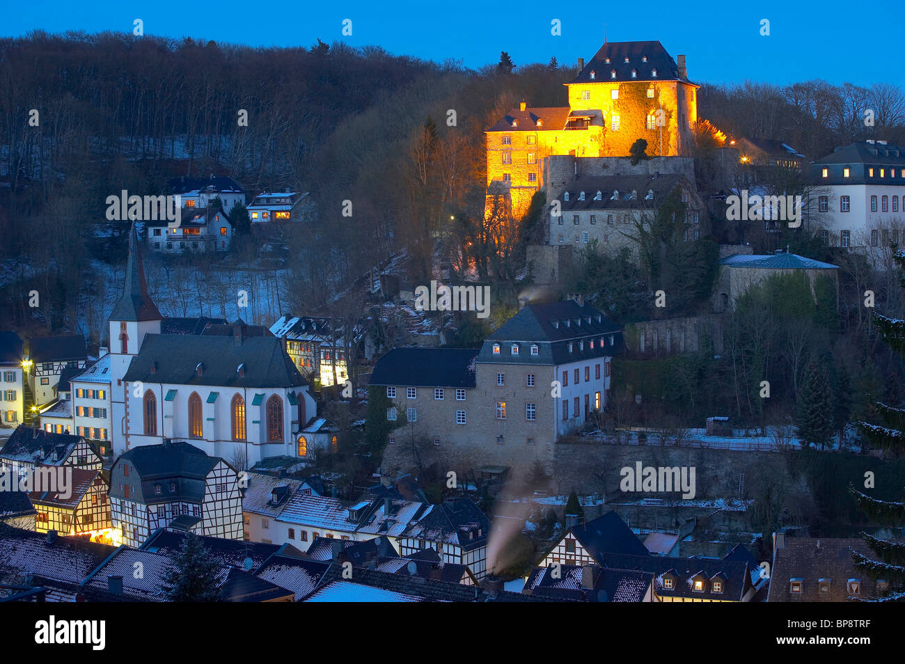 Abend, Blankenheim, nördlichen Teil der Eifel, Outdoor-Foto, Winter, Schnee, North Rhine-Westphalia, Germany, Europe Stockfoto