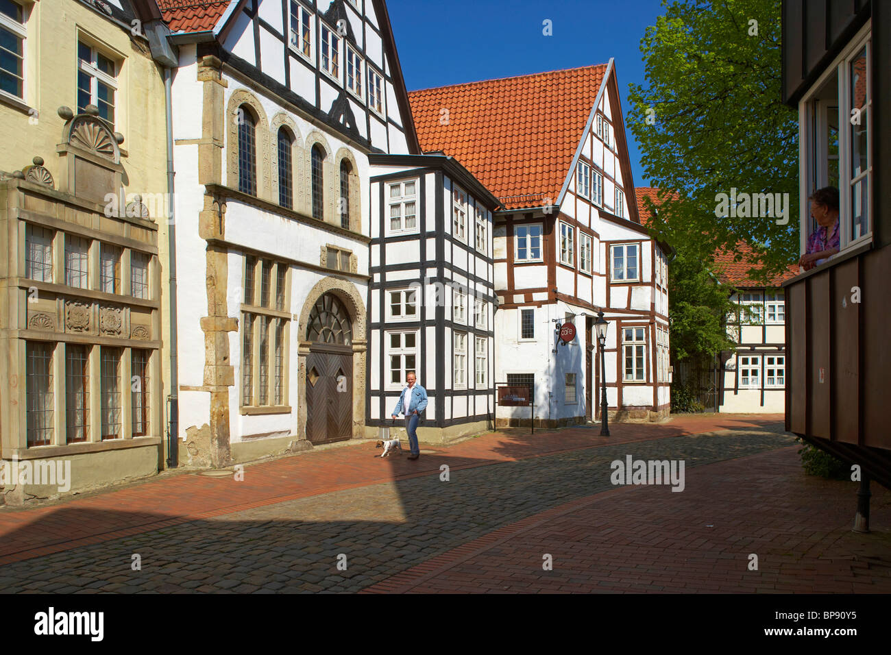Reihe von Häusern aus dem 16. Jahrhundert am Ritterstrasse Minden, Strasse der Weserrenaissance, North Rhine-Westphalia, Deutschland, Euro Stockfoto