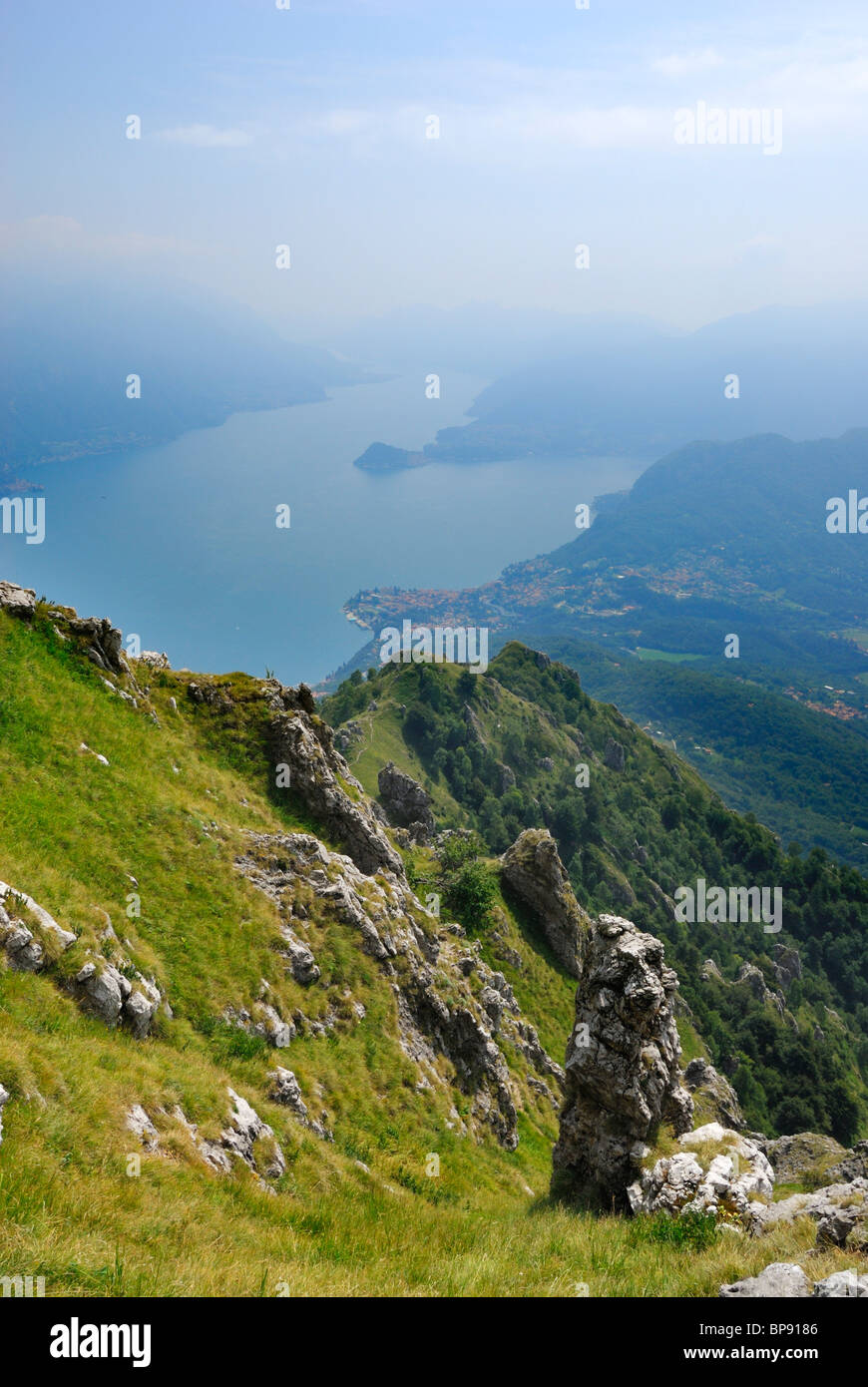 Blick über den Comer See, Monte Grona, Lombardei, Italien Stockfoto