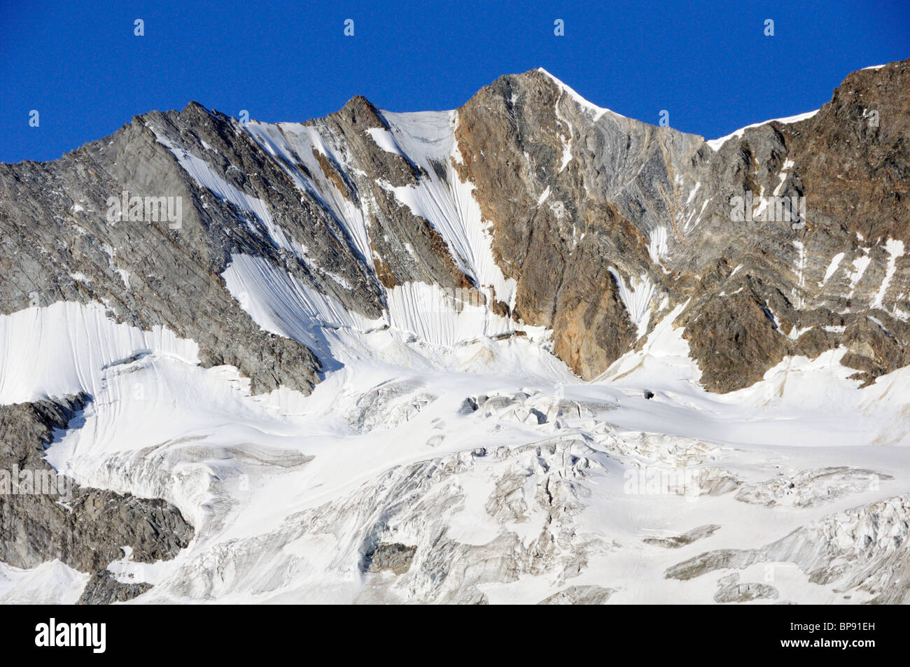 Mount Hochfeiler mit Nordwand, Zillertaler Alpen, Zillertal, Tirol, Österreich Stockfoto