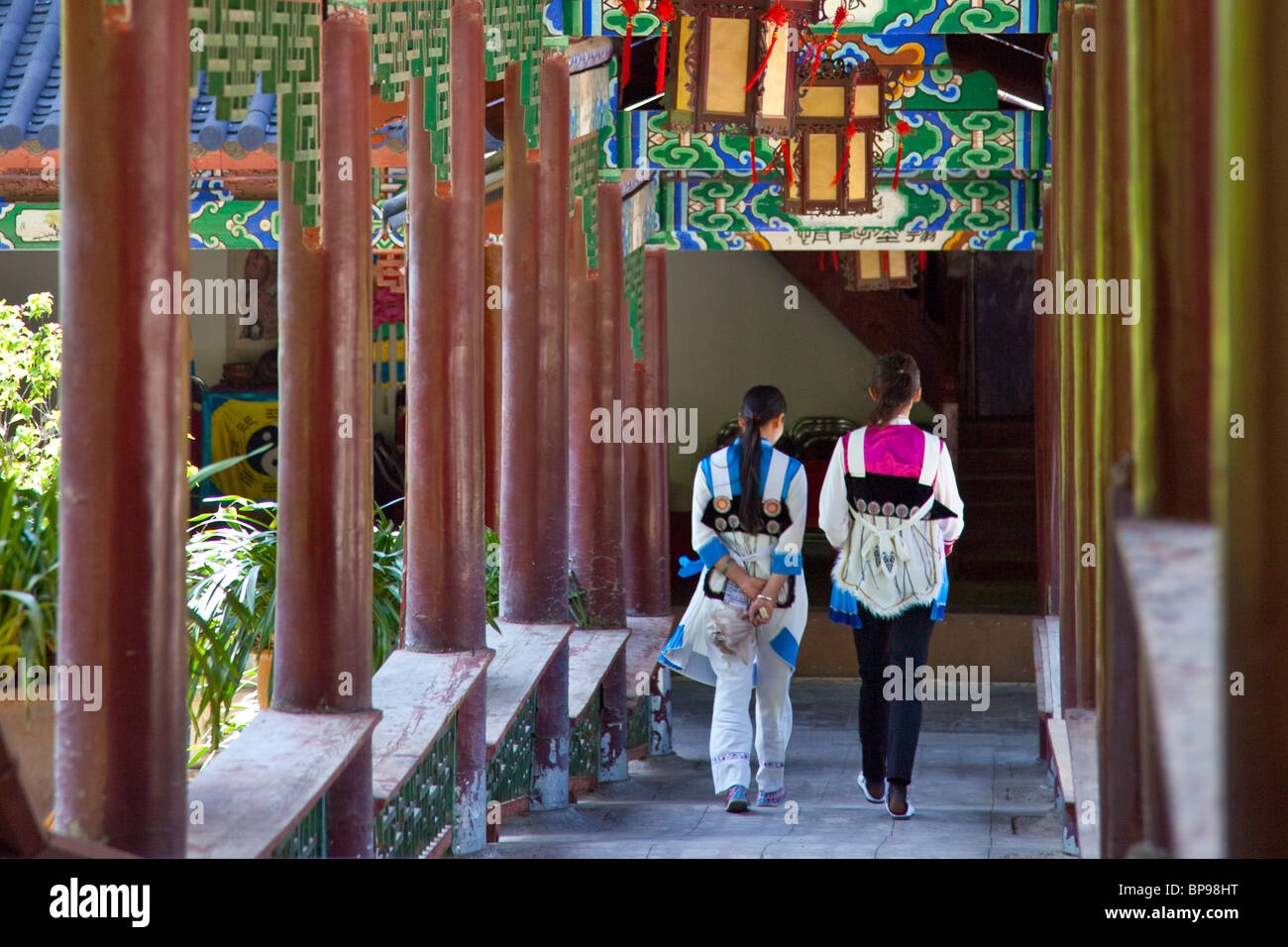 Flur in der Mu-Familie-Villa, alte Stadt Lijiang, Provinz Yunnan, China Stockfoto
