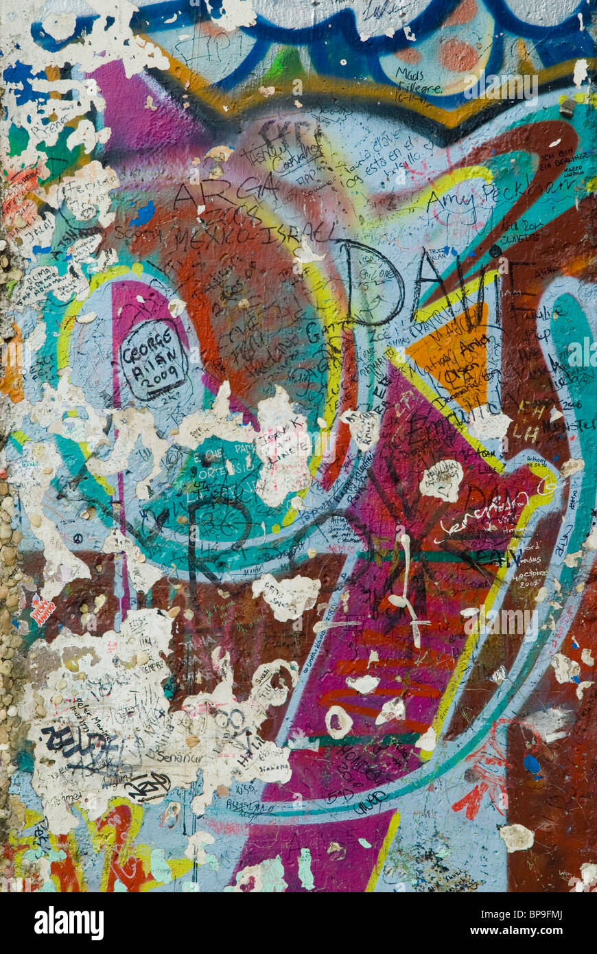-Schaden Mauer in Berlin Deutschland Stockfoto