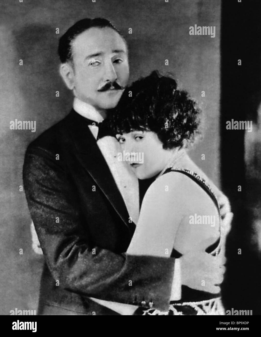 ADOLPHE MENJOU, MARIE PREVOST, DIE EHE KREIS, 1924 Stockfotografie - Alamy