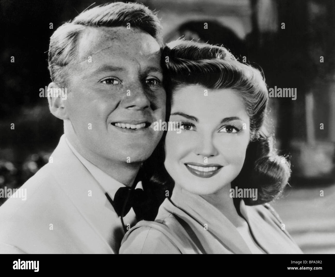 ESTHER WILLIAMS, VAN JOHNSON, LEICHT ZU WED, 1946 Stockfoto