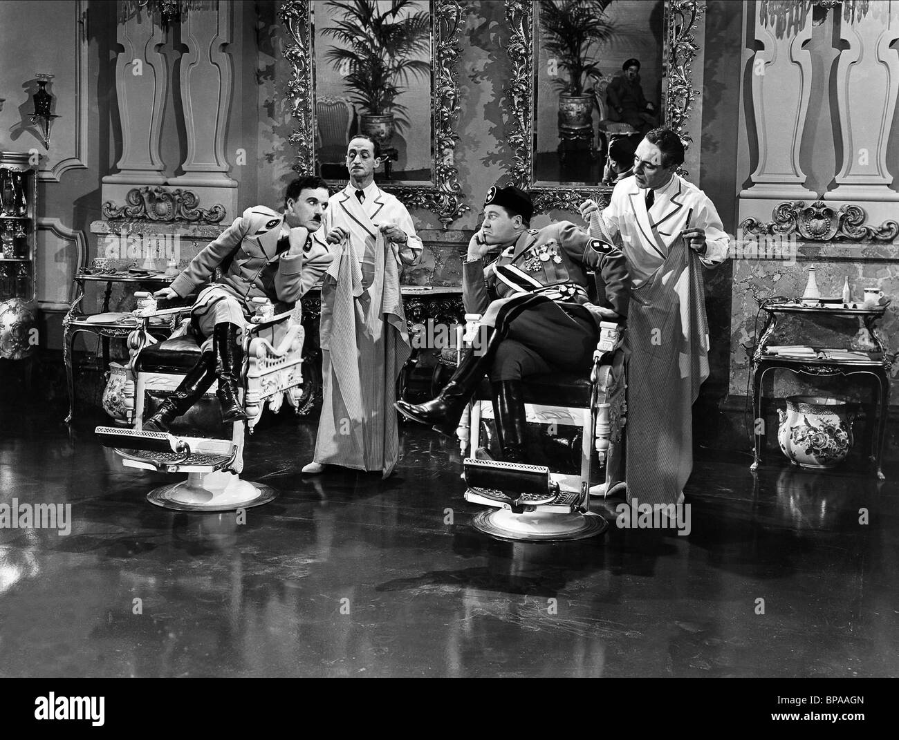 CHARLES CHAPLIN, LEO WHITE, JACK OAKIE, der Große Diktator, 1940 Stockfoto