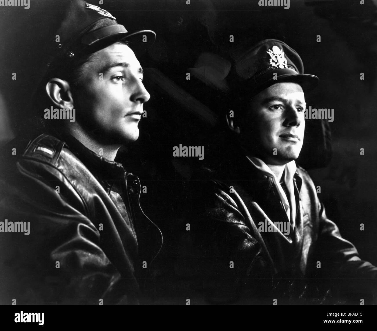 ROBERT MITCHUM, VAN JOHNSON, dreißig Sekunden über Tokio, 1944 Stockfoto
