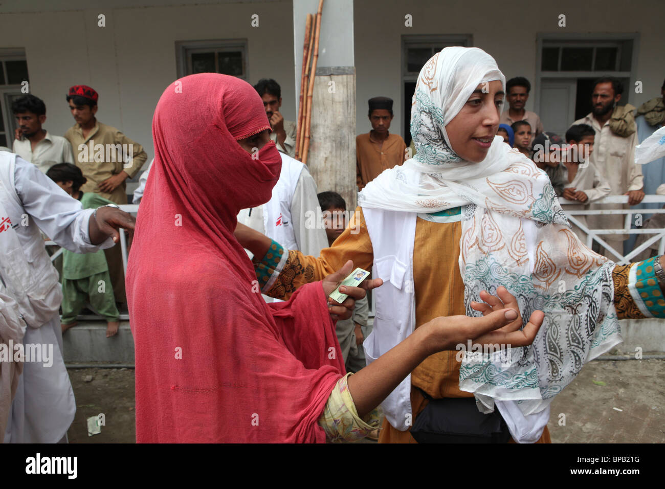 Flutopfer in Pakistan erhalten Hilfe von Ärzte ohne Grenzen Stockfoto