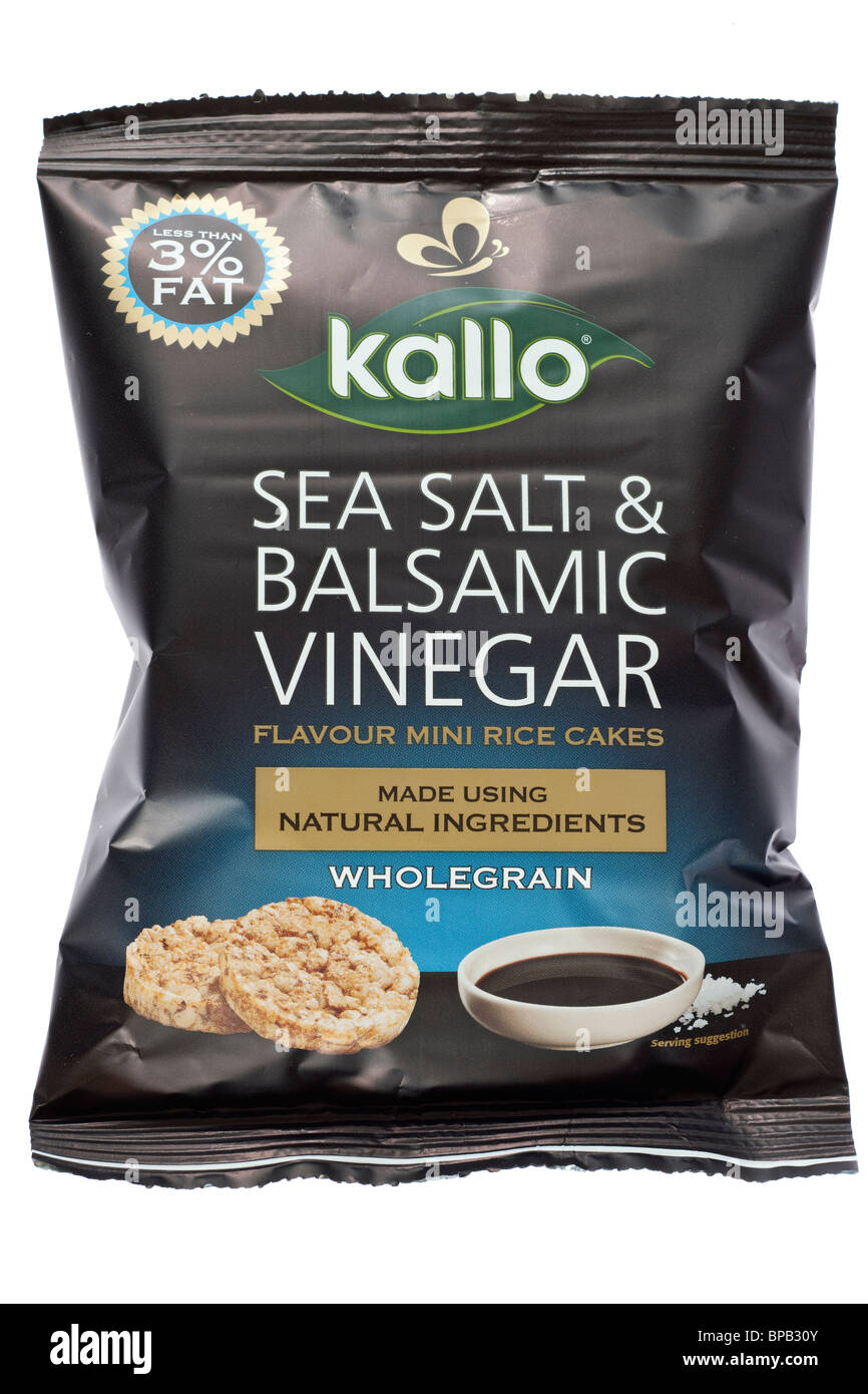 Schwarze Packung Kallo Meer gesalzen und Balsamico-Essig gewürzt Vollkorn Mini Reiswaffeln Stockfoto