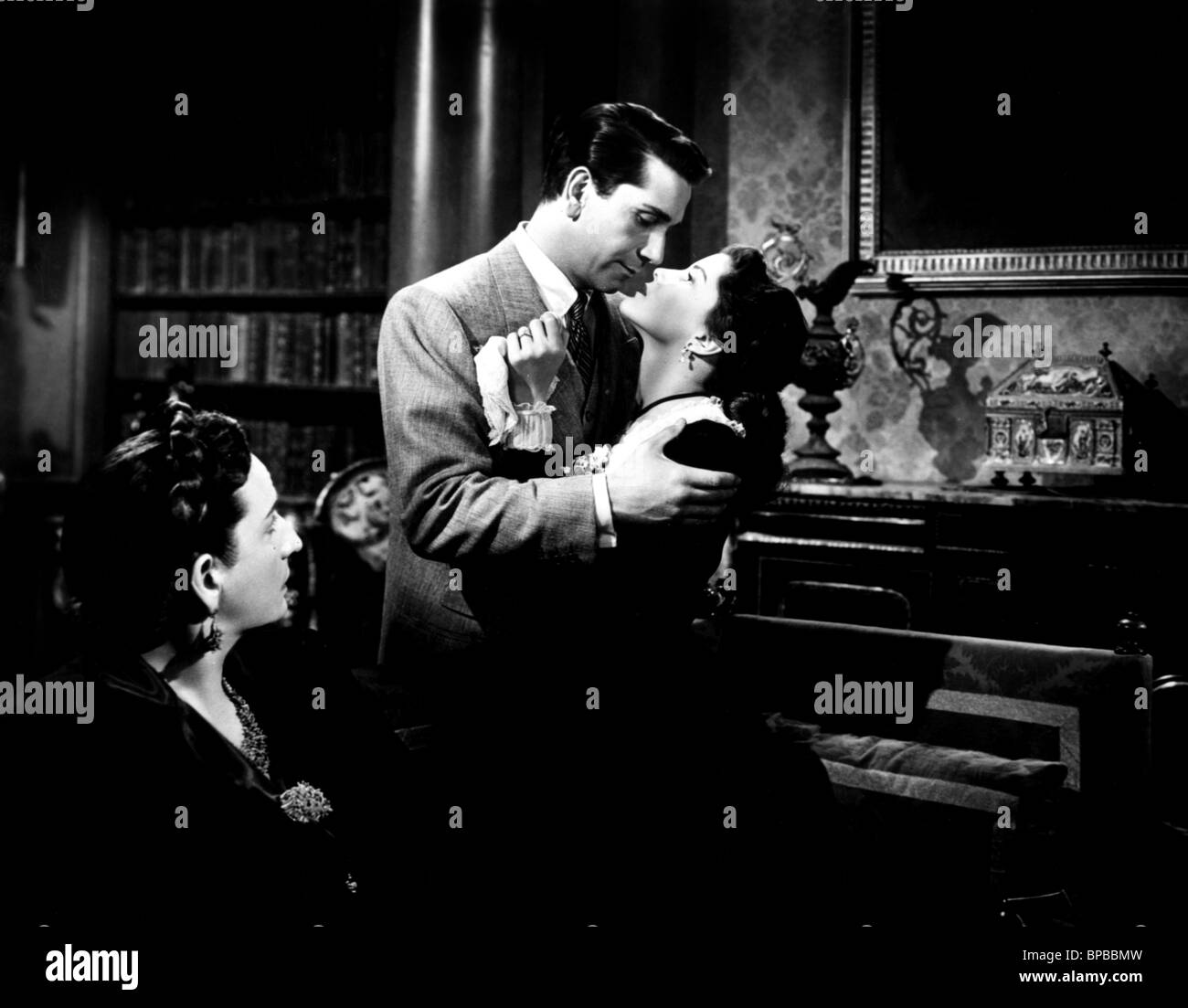 RICHARD CONTE, DEBRA PAGET, HOPE EMERSON, HAUS DER FREMDEN, 1949 Stockfoto