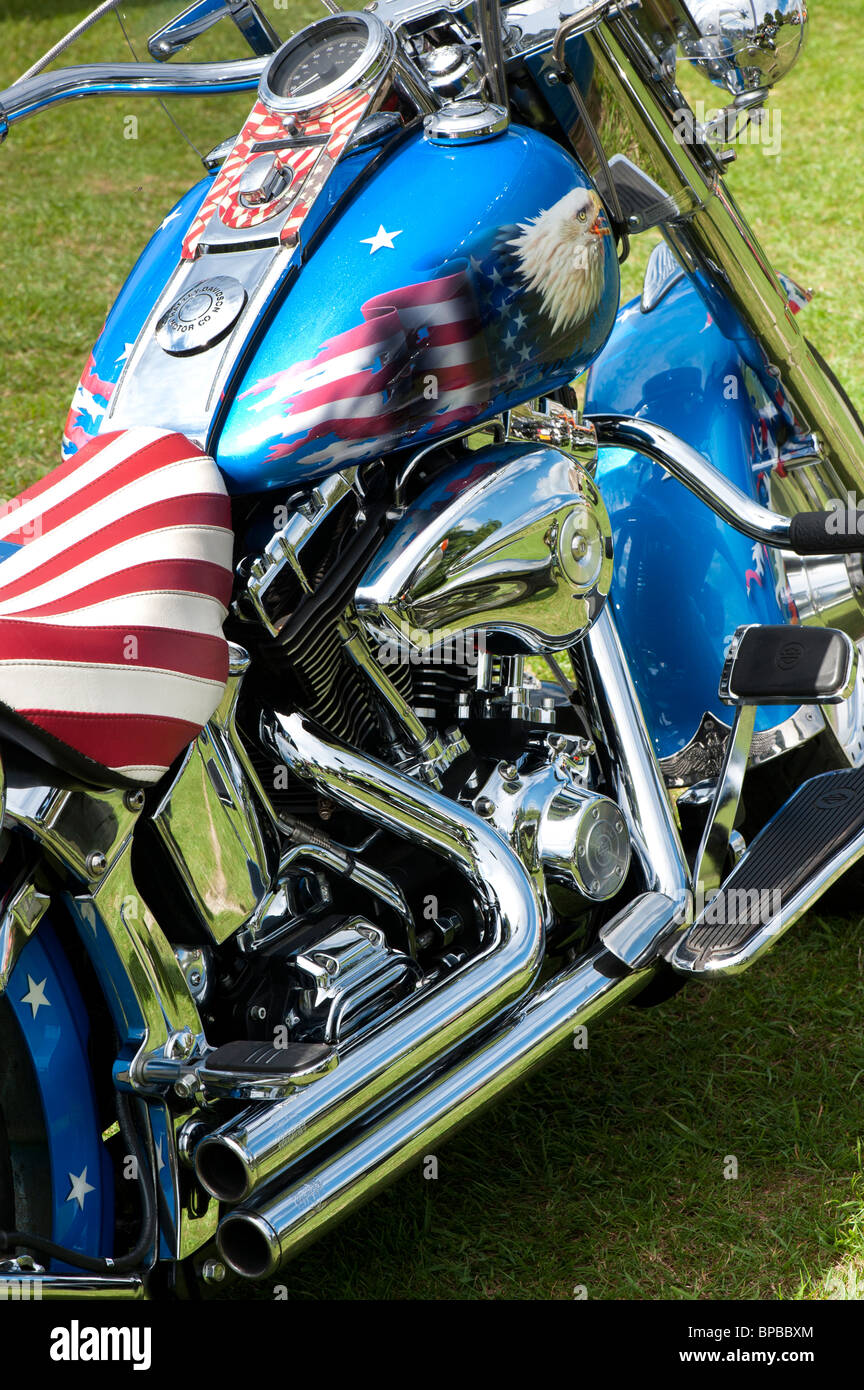 Harley Davidson Motorrad mit benutzerdefinierten amerikanische Flagge Malerarbeiten Stockfoto