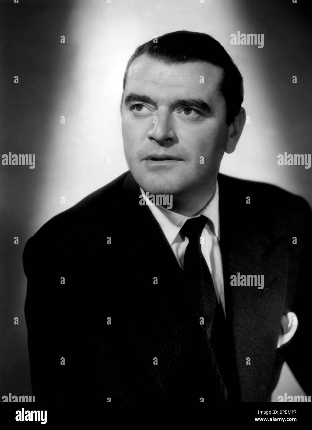 JACK HAWKINS NO HIGHWAY; KEINE AUTOBAHN IN DEN HIMMEL (1951) Stockfoto