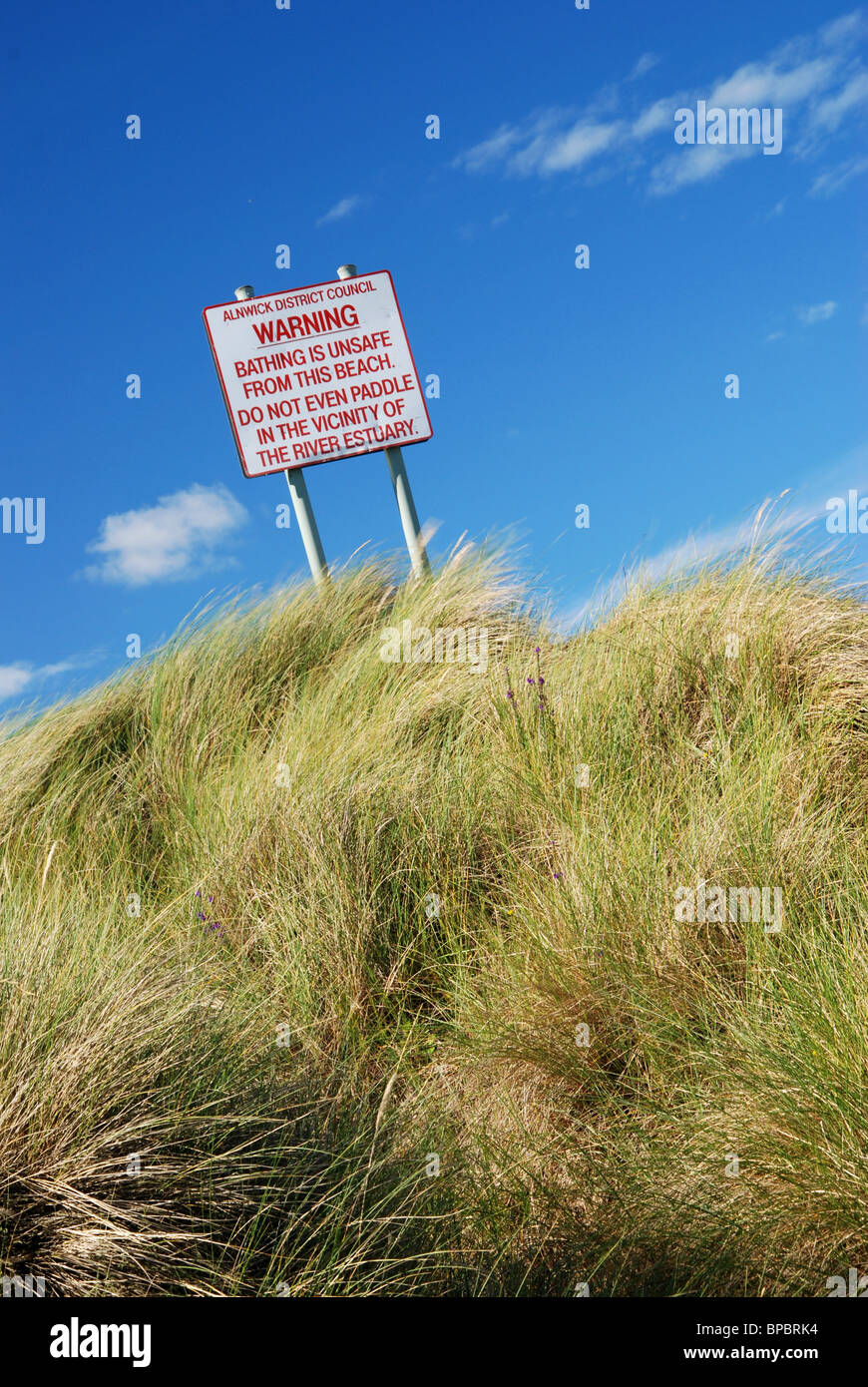 Warnung! Baden ist unsichere Zeichen Alnmouth Northumberland Vereinigtes Königreich Stockfoto