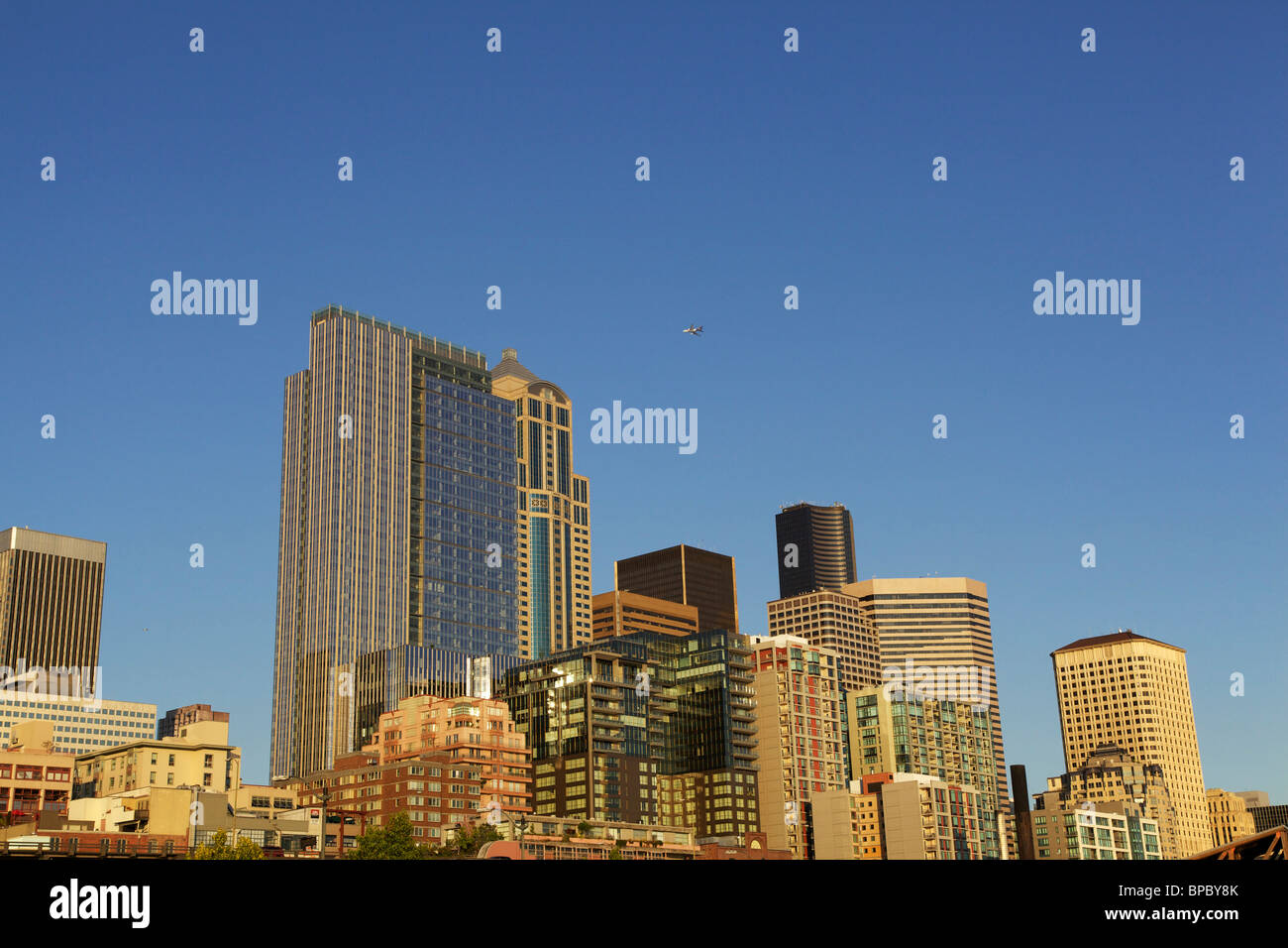 Downtown Seattle und Jets. Stockfoto