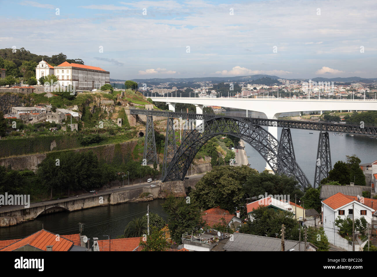 Maria Pia und Sao Joao Brücken in Porto, Portugal Stockfoto