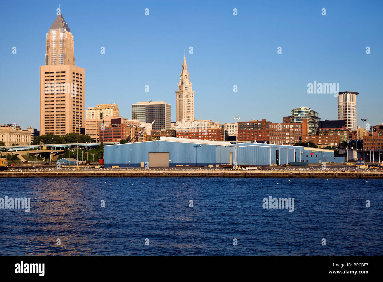 CLeveland Buiildings, gesehen vom Eriesee Stockfoto