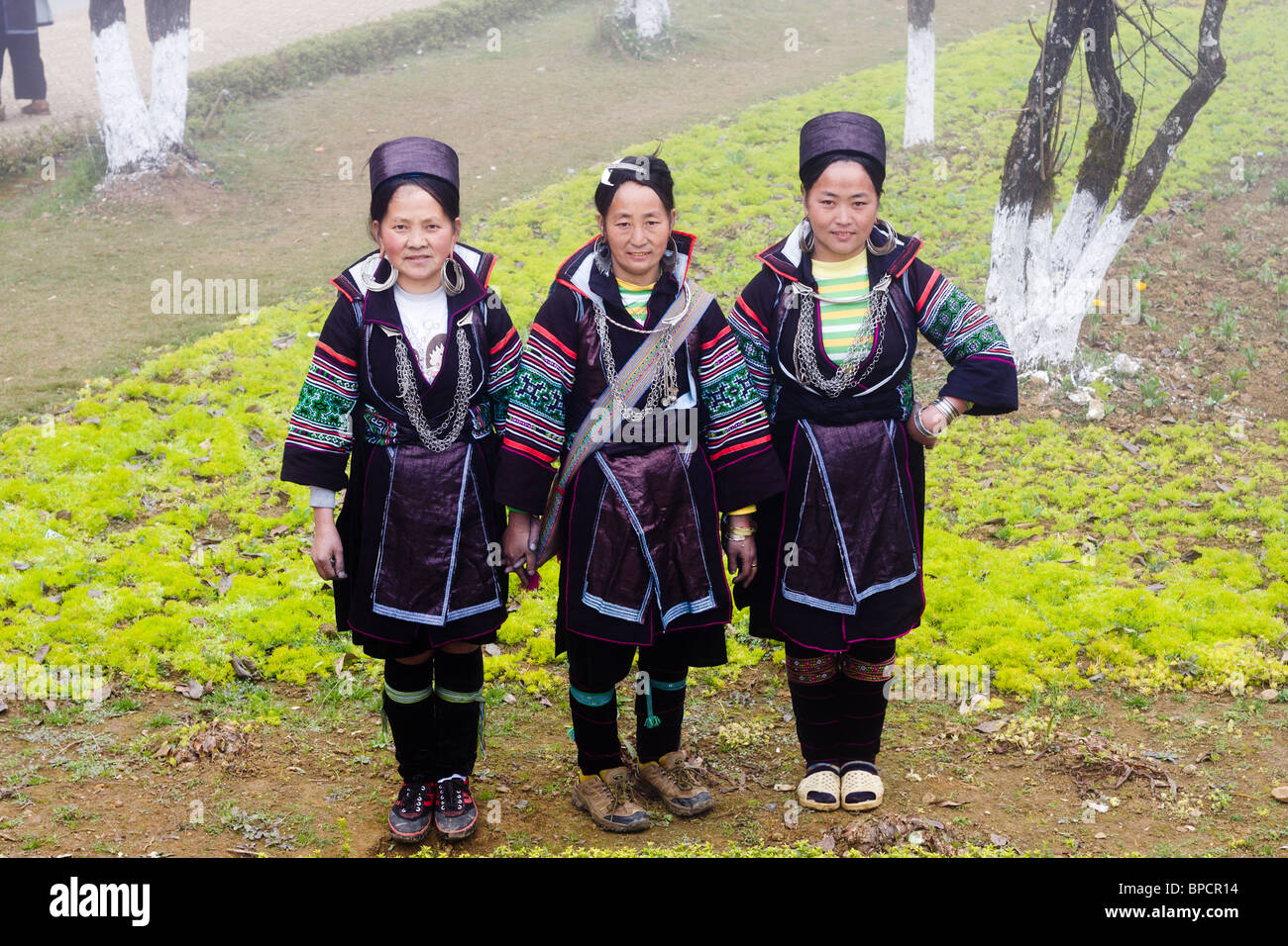 drei schwarze h ' Mong Frauen, Sapa, vietnam Stockfoto