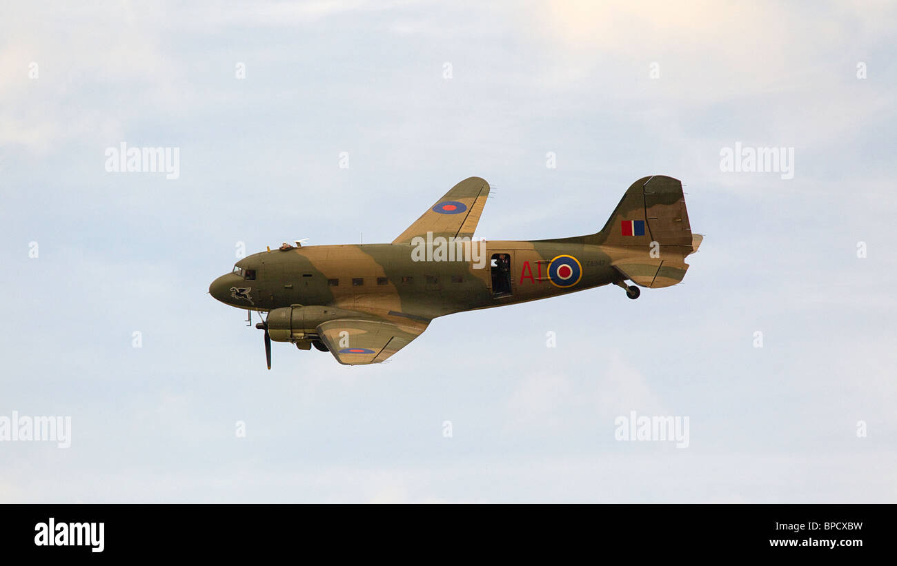 Douglas Dakota ZA947 AI C-47A-60-DL militärische No KG661 RA Schlacht von Großbritannien Flug Pegasus Livree - Beobachter im oberen Rumpf Stockfoto