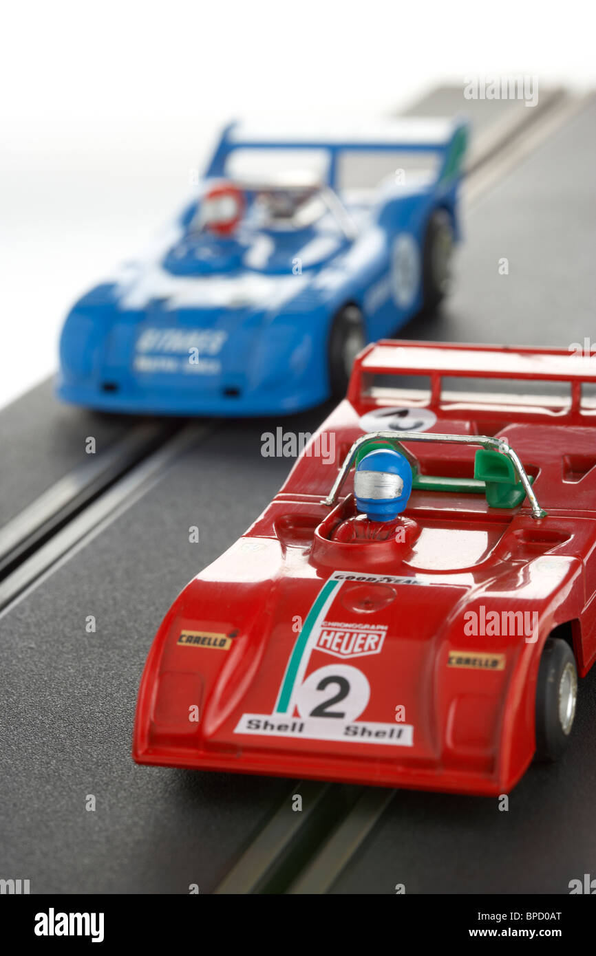 Slot-Rennwagen auf dem richtigen Weg aus dem 1980er Jahre historische Jungen Spielzeug hergestellt von polistil Stockfoto