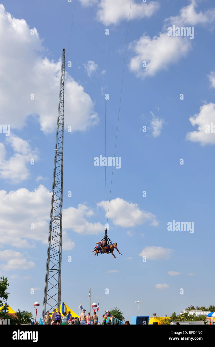 Sky Coaster Schaukel Im Hurricane Harbor Waterpark