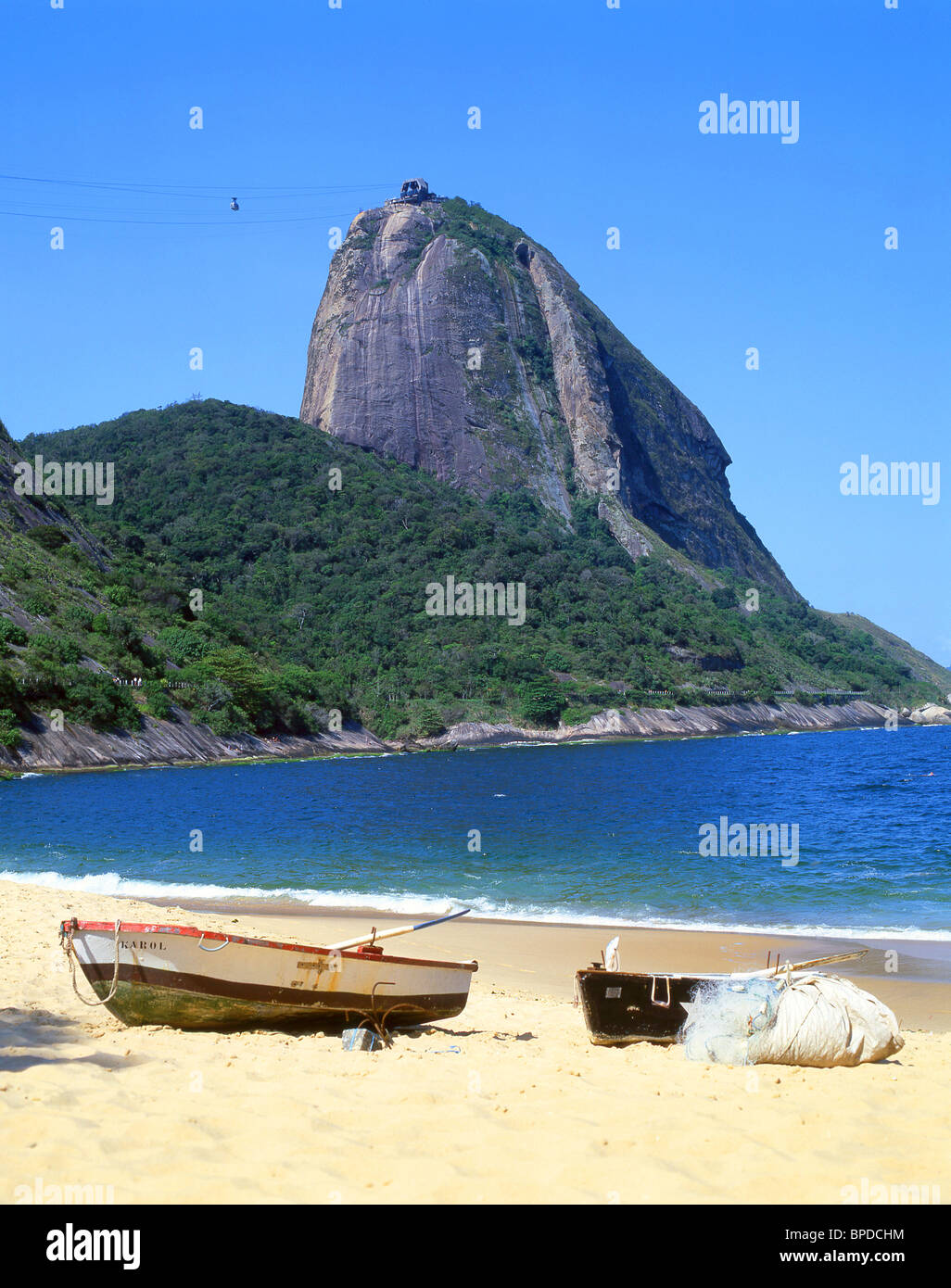Vermelha Strand und Zuckerhut in Rio De Janeiro, Bundesstaat Rio De Janeiro, Brasilien Stockfoto
