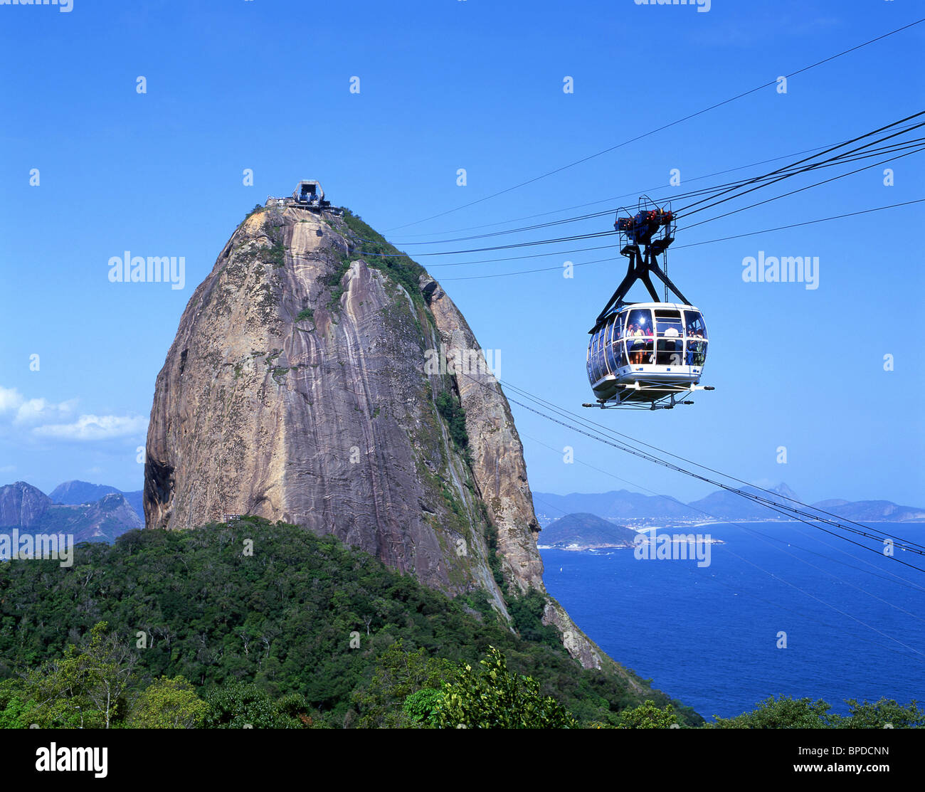 Seilbahn zum Zuckerhut, Rio De Janeiro, Zustand von Rio de Janeiro, Brasilien Stockfoto