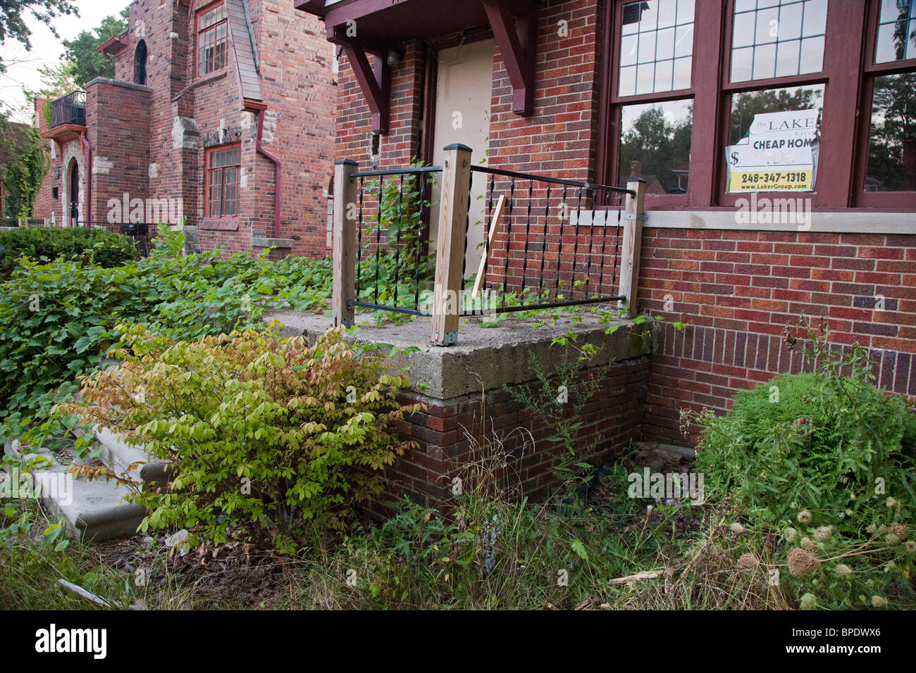 Zu verkaufen: Billige Home Stockfoto