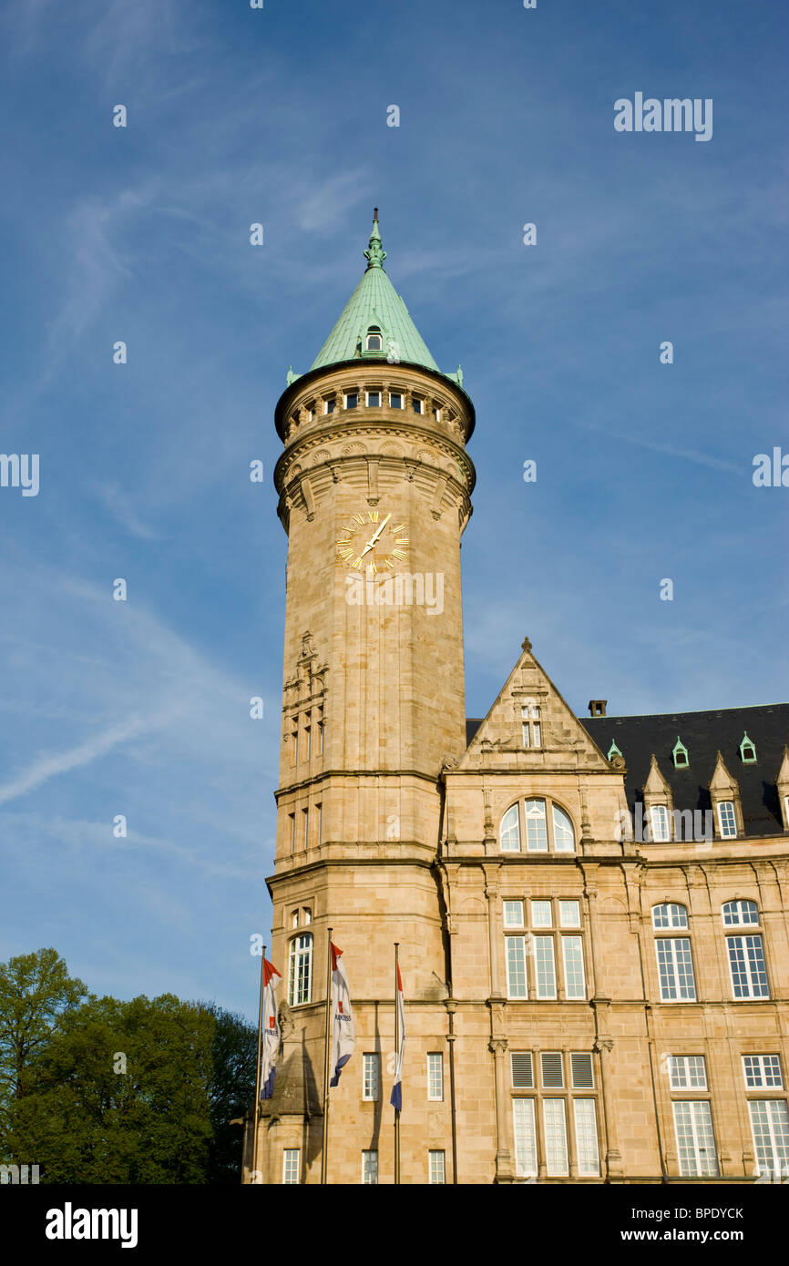 Luxemburg, Luxemburg-Stadt. Außenansicht des Luxemburger Bank Museums, Place de Metz. Stockfoto