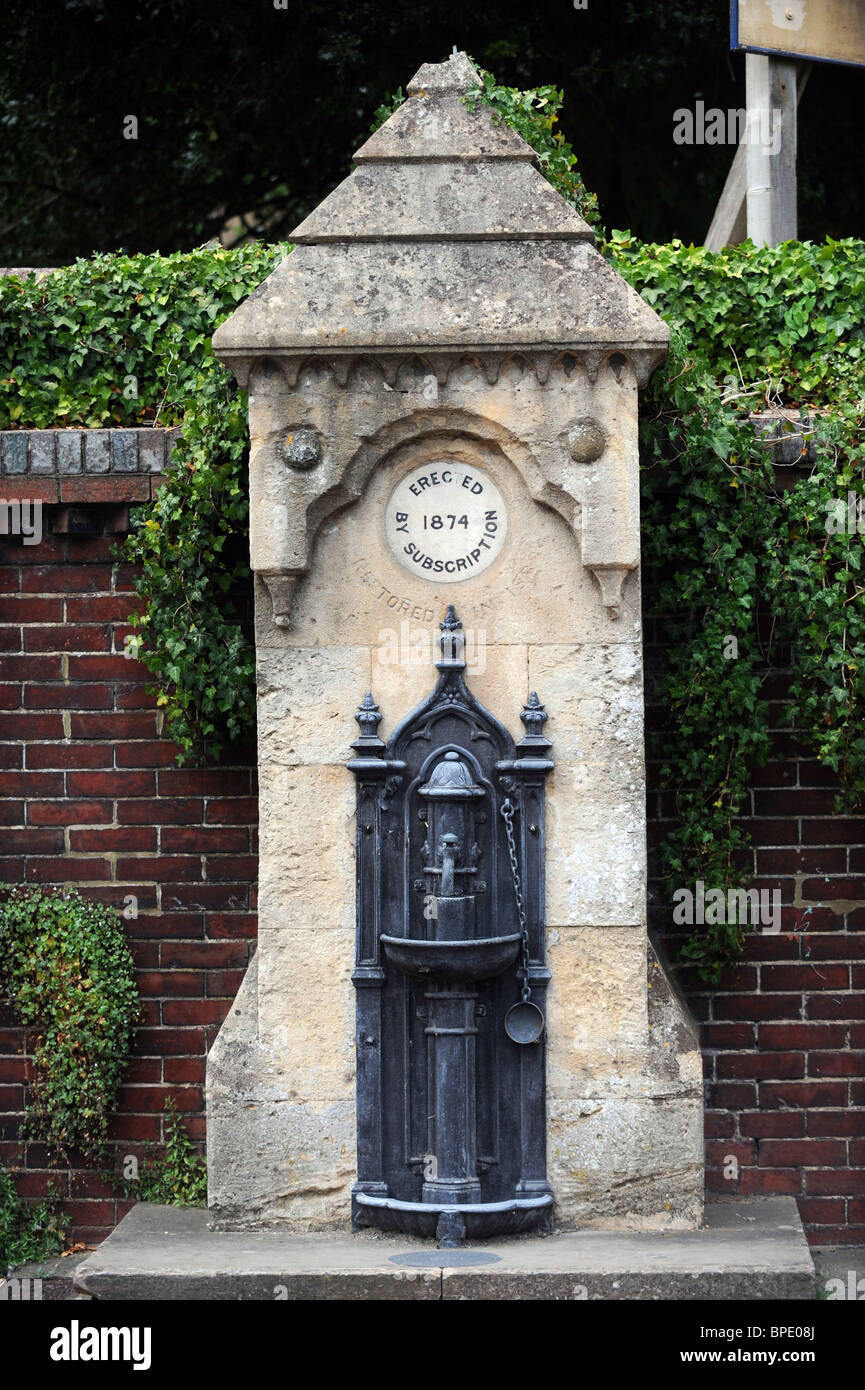 Ein Alter Wasser-Brunnen in Lewes Stockfoto