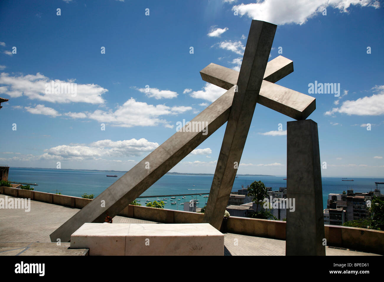 Largo da Cruz Quebrada oder das Kreuz gefallen, Pelourinho, Salvador, Bahia, Brasilien. Stockfoto