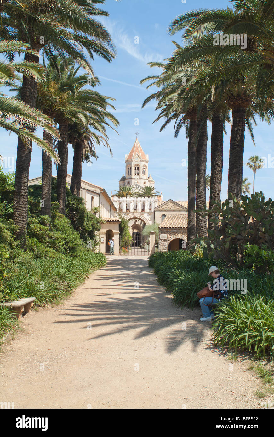 Blick vom Kloster auf Ile de St. Honorat. Stockfoto